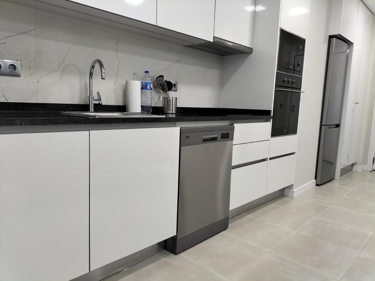 Amazing Green Tower 3 Castle Flat With Balcony Portimao Ngoại thất bức ảnh