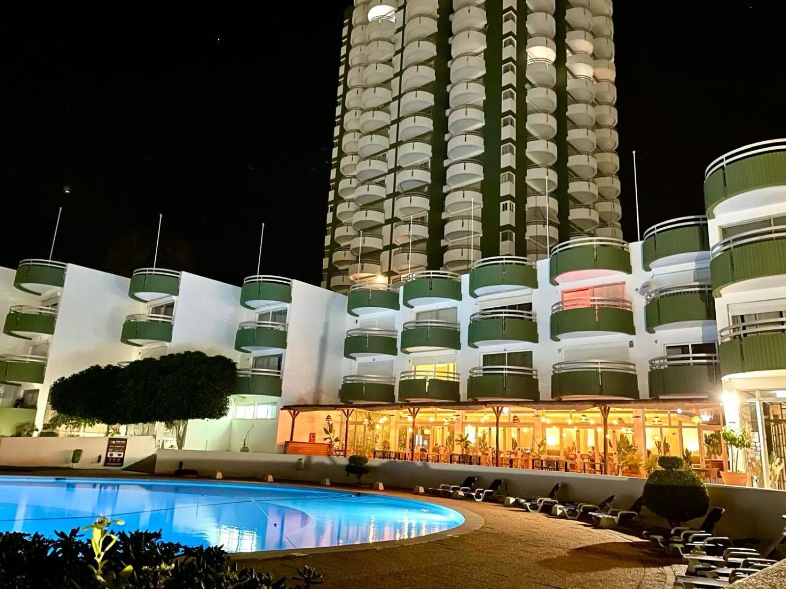 Amazing Green Tower 3 Castle Flat With Balcony Portimao Ngoại thất bức ảnh